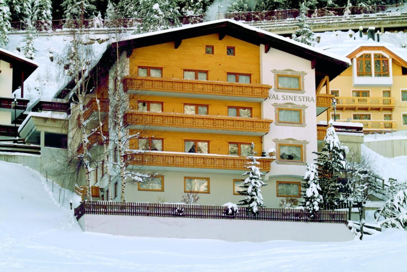 Hotel Garni Val-Sinestra Ischgl Exterior photo